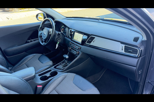 Kia Niro 1.6 GDi Hybrid DynamicLine Airco/Ecc Leer Navi Camera