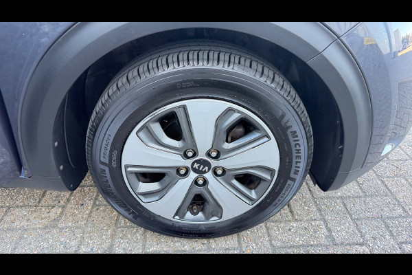 Kia Niro 1.6 GDi Hybrid DynamicLine Airco/Ecc Leer Navi Camera