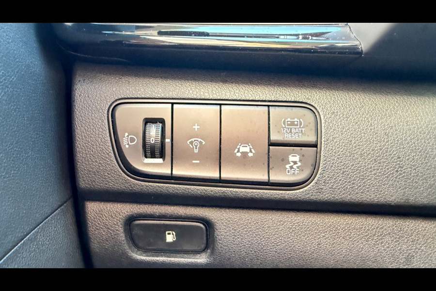 Kia Niro 1.6 GDi Hybrid DynamicLine Airco/Ecc Leer Navi Camera