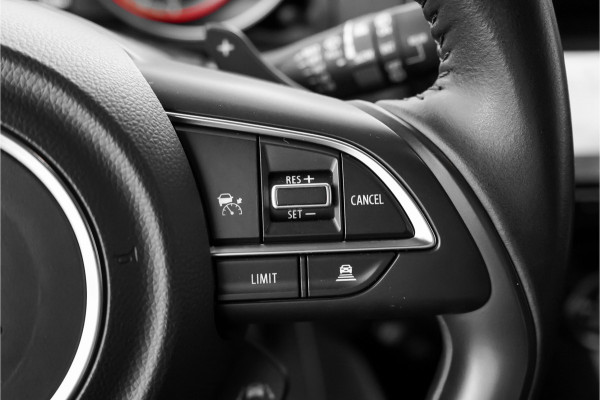 Suzuki Swift 1.2 Style Smart Hybrid ACC Stoelverw 16" Lichtmetaal