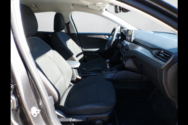 Ford FOCUS Wagon 1.0 EcoBoost Hybrid Titanium X Business