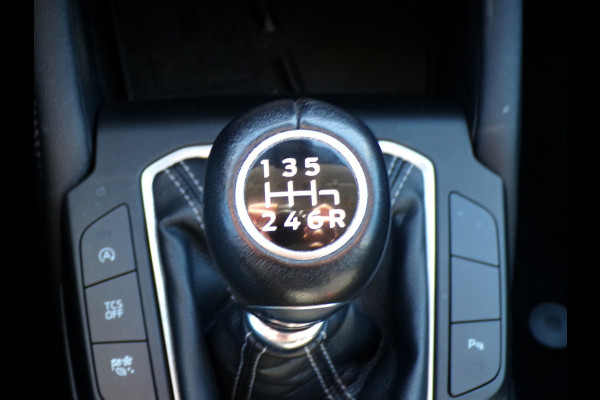 Ford FOCUS Wagon 1.0 EcoBoost Hybrid Titanium X Business