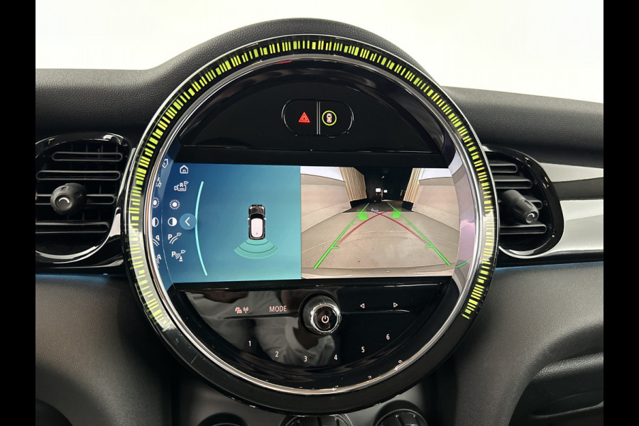 MINI Cooper 1.5 Aut. Camden Digi.Dashboard/Lederen/Sportstoelen/Camera/