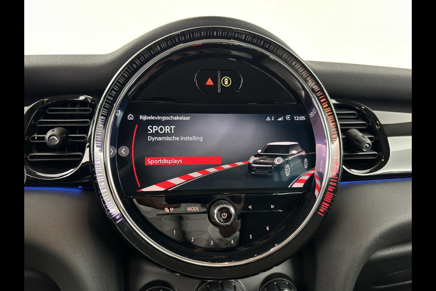 MINI Cooper 1.5 Aut. Camden Digi.Dashboard/Lederen/Sportstoelen/Camera/