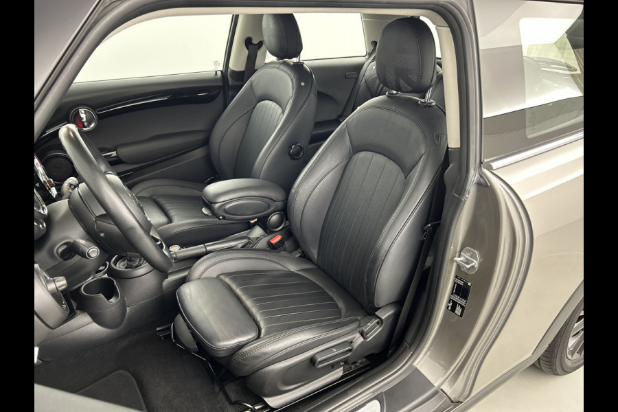 MINI Mini 1.5 136 PK Aut. Cooper Greenwich Ed. Pano-dak/Yours-Leer/Carplay/Climate