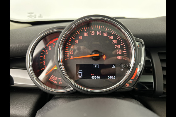 MINI Mini 1.5 136 PK Aut. Cooper Greenwich Ed. Pano-dak/Yours-Leer/Carplay/Climate