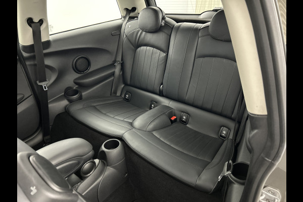 MINI Mini 1.5 136 PK Aut. Cooper Greenwich Ed. Pano-dak/Yours-Leer/Carplay/Climate