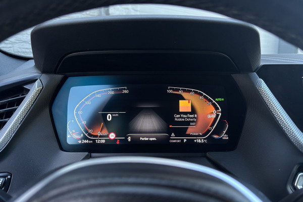 BMW 1-serie 118i Sportline | Sportleder | Comfort Acces | Stoel+Stuurverwarming | PDC V+A | Carplay