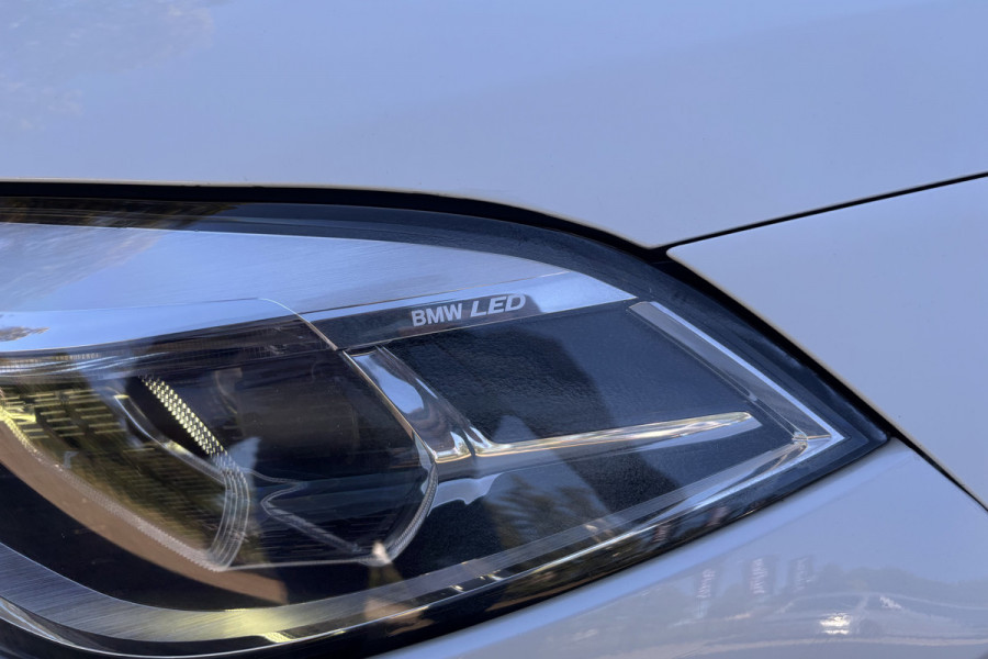 BMW 1-serie 118i Sportline | Sportleder | Comfort Acces | Stoel+Stuurverwarming | PDC V+A | Carplay
