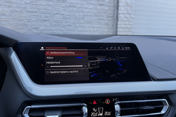 BMW 1-serie 118i Sportline | Sportleder | Comfort Acces | Stoel+Stuurverwarming | PDC V+A | Carplay