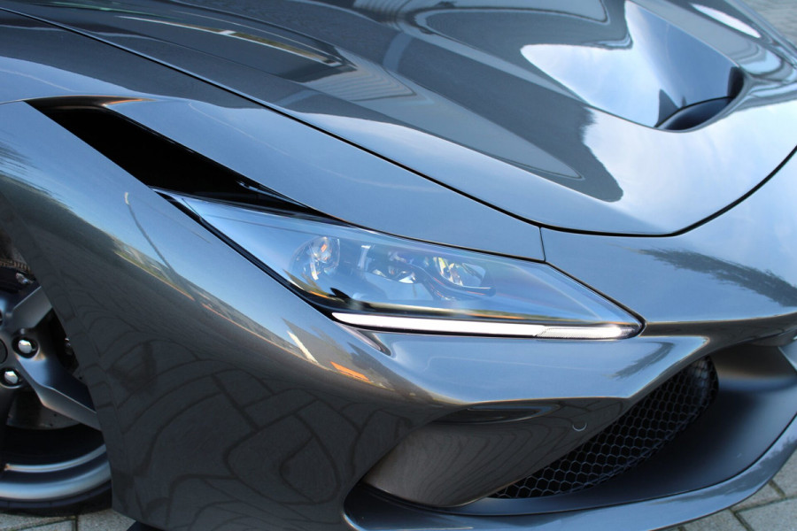 Ferrari F8 Tributo 3.9 V8 HELE