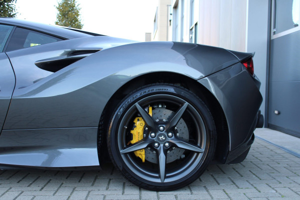 Ferrari F8 Tributo 3.9 V8 HELE