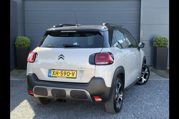 Citroën C3 Aircross 1.2 PureTech S&S Shine ✓D-riem vv in 2025✓Dealer Onderhouden✓Camera✓Trekhaak✓Keyless✓2e Eigenaar✓Draadloze telefoonlader✓Head-up Display✓Carplay✓Navi✓Clima✓Cruise✓Pdc V+A✓Rijstrooksensor✓Dodehoeksensor✓110pk✓17'' Lm velgen✓N.A.P✓Apk tot 01-2027