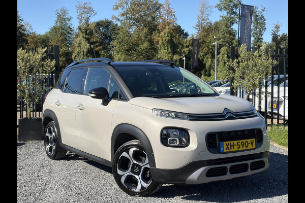 Citroën C3 Aircross 1.2 PureTech S&S Shine ✓D-riem vv in 2025✓Dealer Onderhouden✓Camera✓Trekhaak✓Keyless✓2e Eigenaar✓Draadloze telefoonlader✓Head-up Display✓Carplay✓Navi✓Clima✓Cruise✓Pdc V+A✓Rijstrooksensor✓Dodehoeksensor✓110pk✓17'' Lm velgen✓N.A.P✓Apk tot 01-2027