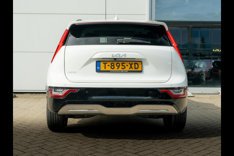 Kia Niro EV ExecutiveLine 64.8 kWh | Schuifkanteldak | Stoel en stuurverwarming | Stoel ventilatie |