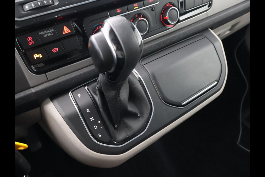 Volkswagen Transporter 2.0 TDI 150 PK DSG L2H1 HIGHLINE + 2 SCHUIFDEUREN | APPLE CARPLAY | TREKHAAK | COMFORTSTOELEN