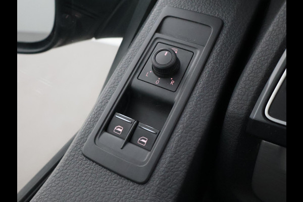 Volkswagen Transporter 2.0 TDI 150 PK DSG L2H1 HIGHLINE + 2 SCHUIFDEUREN | APPLE CARPLAY | TREKHAAK | COMFORTSTOELEN