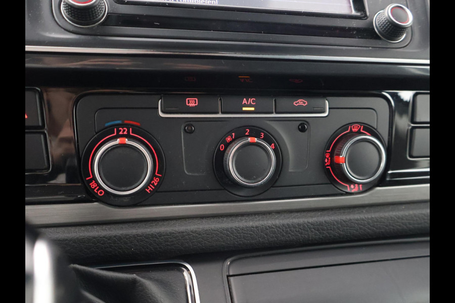 Volkswagen Transporter 2.0 TDI 150 PK DSG L2H1 HIGHLINE + 2 SCHUIFDEUREN | APPLE CARPLAY | TREKHAAK | COMFORTSTOELEN