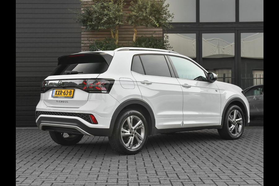 Volkswagen T-Cross 1.5 TSI R-Line Camera Navi Trekhaak Carplay