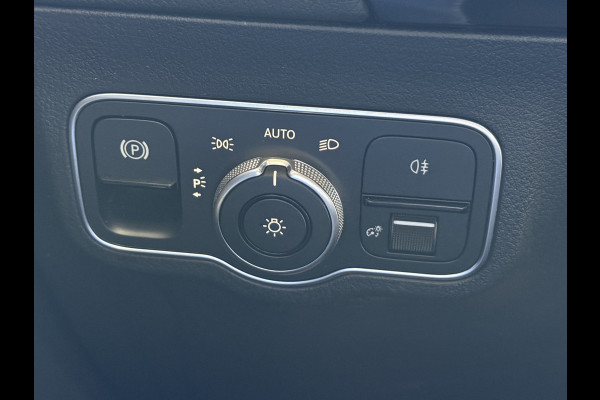 Mercedes-Benz EQA 250 Business Solution Luxury 67 kWh | Pano | 360 Camera | Origineel NL