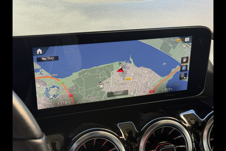 Mercedes-Benz EQA 250 Business Solution Luxury 67 kWh | Pano | 360 Camera | Origineel NL