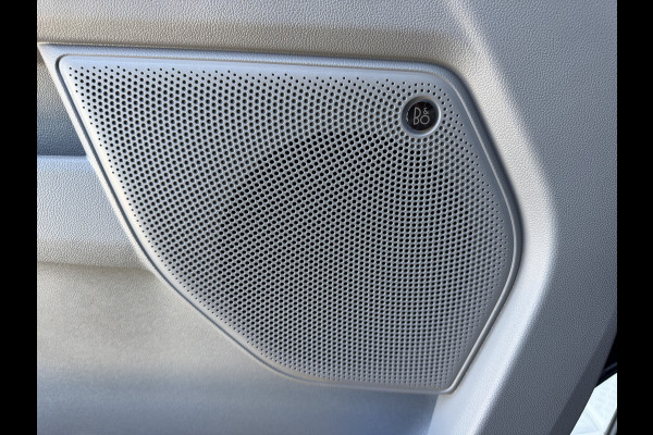 Ford E-Transit Cust. 340 L2H1 Limited 71 kWh 218 PK | 360 Camera | B&O Audio | Dode hoek | Direct leverbaar!!