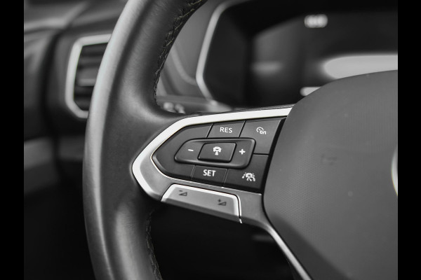 Volkswagen T-Cross 1.5 TSI R-Line Camera Navi Trekhaak Carplay