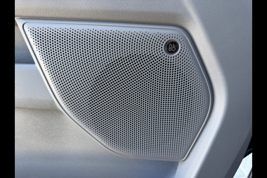 Ford E-Transit Cust. 340 L2H1 Limited 71 kWh 218 PK | 360 Camera | B&O Audio | Dode hoek | Direct rijden!!