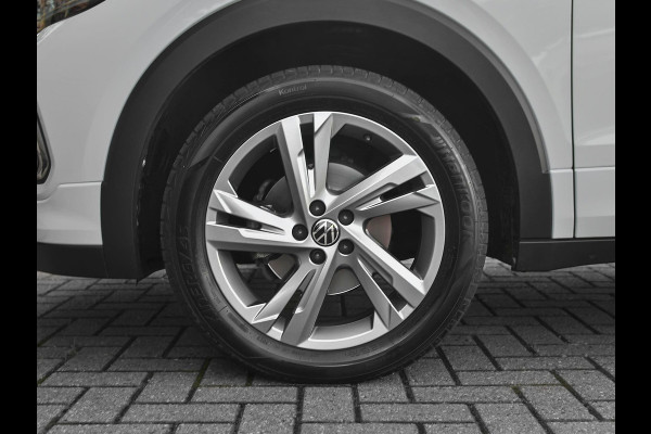Volkswagen T-Cross 1.5 TSI R-Line Camera Navi Trekhaak Carplay