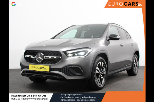 Mercedes-Benz GLA 250 e Progressive SOH 95% Panoramadak Navigatie Camera Parkeerhulp Adaptive Cruise Control Stoelverwarming Full Led Climate control Lichtmetalen velgen