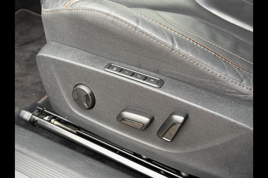Škoda ENYAQ iV 80 First Edition Soh 92% Adap.Cruise Leer Memory Stoel/Stuurverw Camera Uitstraling!