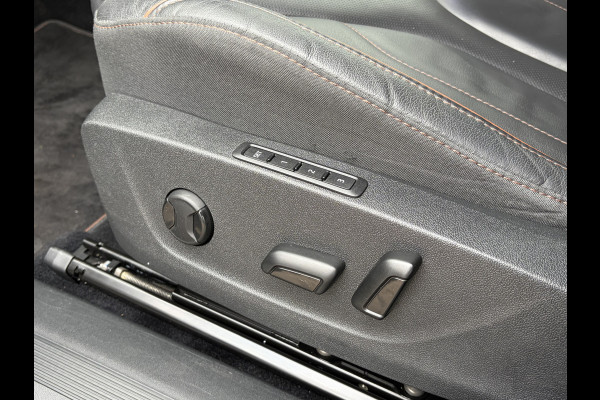 Škoda ENYAQ iV 80 First Edition Soh 92% Adap.Cruise Leer Memory Stoel/Stuurverw Camera Uitstraling!