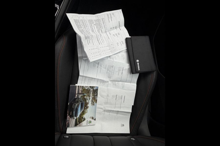 Škoda ENYAQ iV 80 First Edition Soh 92% Adap.Cruise Leer Memory Stoel/Stuurverw Camera Uitstraling!