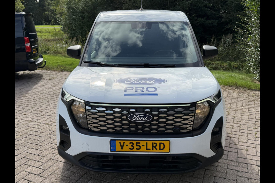 Ford E-Transit Courier Trend 44 kWh 136pk Trekhaak | Achteruitrijcamera | Adaptieve Cruise | Navigatie