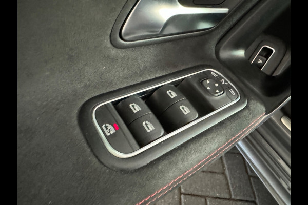 Mercedes-Benz A-Klasse 180 AMG Pano|Stoelverwarming|Camera|Lane Assist