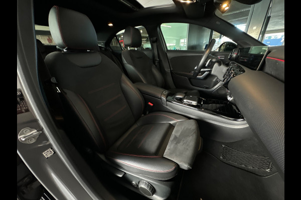 Mercedes-Benz A-Klasse 180 AMG Pano|Stoelverwarming|Camera|Lane Assist