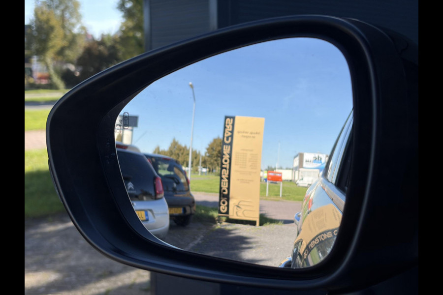 Citroën C3 Aircross 1.2 PureTech S&S Shine ✓D-riem vv in 2025✓Dealer Onderhouden✓Camera✓Trekhaak✓Keyless✓2e Eigenaar✓Draadloze telefoonlader✓Head-up Display✓Carplay✓Navi✓Clima✓Cruise✓Pdc V+A✓Rijstrooksensor✓Dodehoeksensor✓110pk✓17'' Lm velgen✓N.A.P✓Apk tot 01-2027