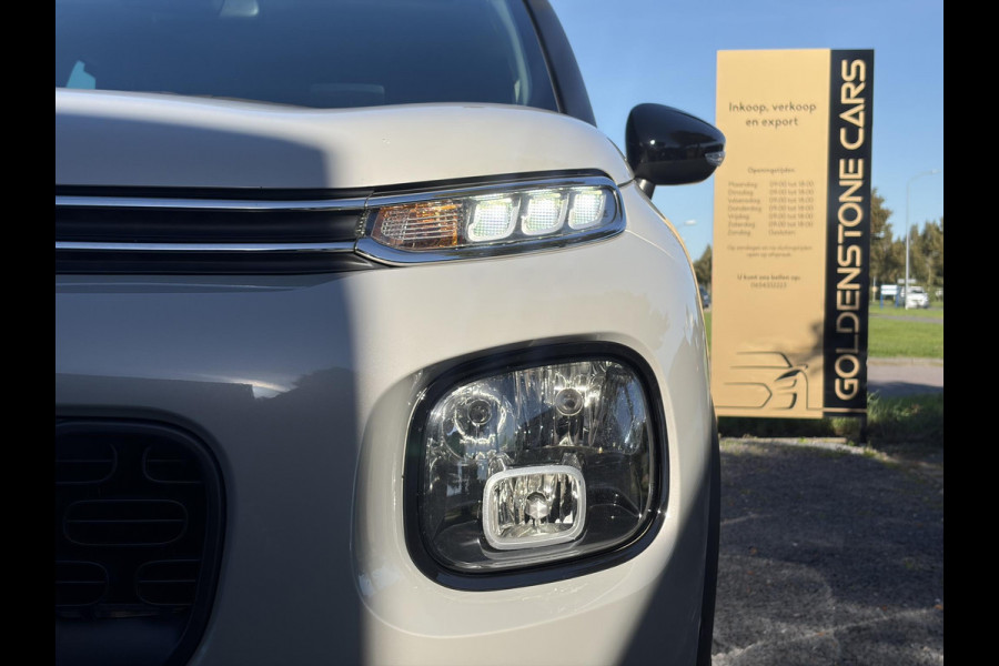 Citroën C3 Aircross 1.2 PureTech S&S Shine ✓D-riem vv in 2025✓Dealer Onderhouden✓Camera✓Trekhaak✓Keyless✓2e Eigenaar✓Draadloze telefoonlader✓Head-up Display✓Carplay✓Navi✓Clima✓Cruise✓Pdc V+A✓Rijstrooksensor✓Dodehoeksensor✓110pk✓17'' Lm velgen✓N.A.P✓Apk tot 01-2027
