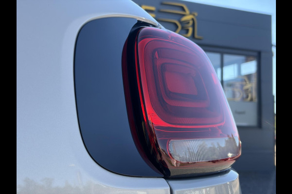 Citroën C3 Aircross 1.2 PureTech S&S Shine ✓D-riem vv in 2025✓Dealer Onderhouden✓Camera✓Trekhaak✓Keyless✓2e Eigenaar✓Draadloze telefoonlader✓Head-up Display✓Carplay✓Navi✓Clima✓Cruise✓Pdc V+A✓Rijstrooksensor✓Dodehoeksensor✓110pk✓17'' Lm velgen✓N.A.P✓Apk tot 01-2027