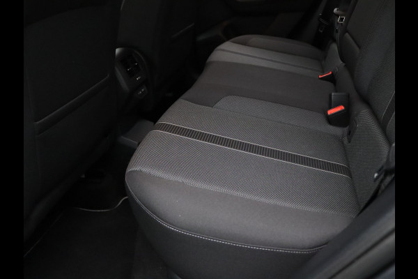 Volkswagen T-Roc TSI 150pk Life Business DSG/Automaat Camera | Adapt. Cruise | Navi | Parkeersens. v+a