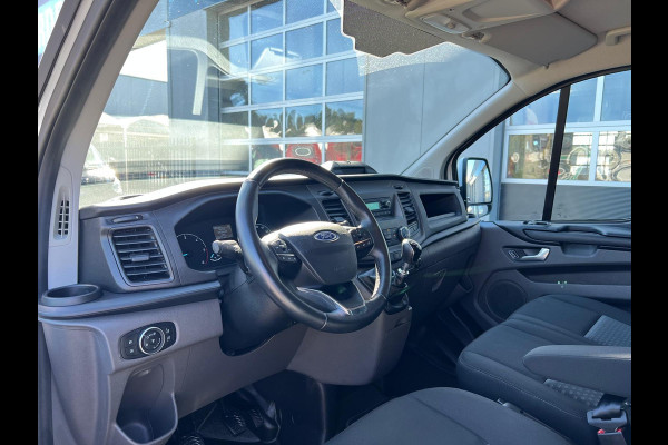 Ford Transit Custom 300 2.0 TDCI L2H1 Trend > Inrichting/Parkeersensoren voor en achter