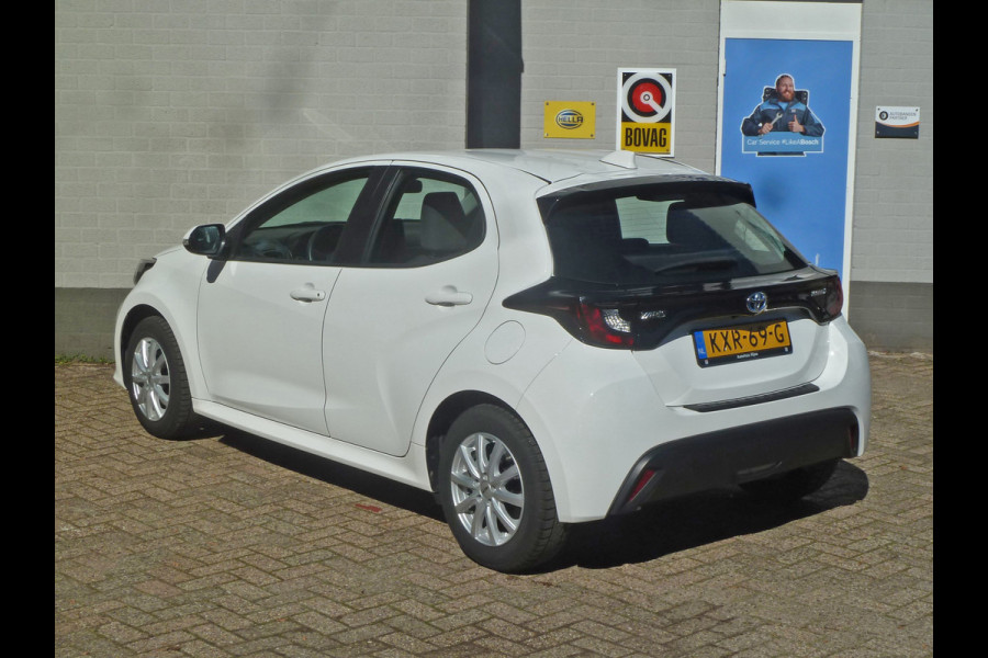 Toyota Yaris 1.5 Hybrid Active|Adaptive-Cruise|Stoelverwarming|Camera|Climate-Control|Navi|Dealer-onderhouden