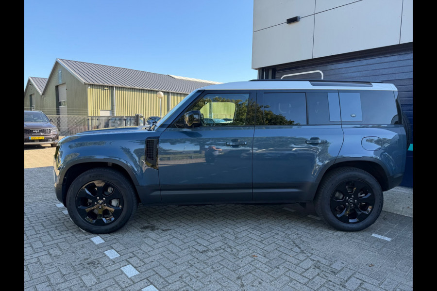Land Rover Defender 110 2.0 P400e 110 S Trekhaak Panoramadak Meridian audio 20 inch velgen (BLACK) Luchtvering 3d camera adaptive cruise