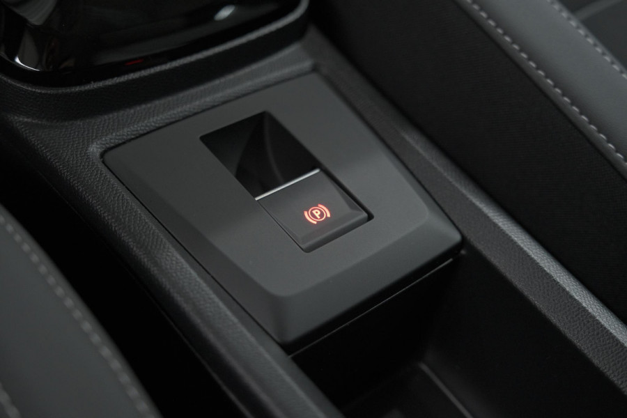 Citroën C3 1.2 Hybrid 110pk Max | Trekhaak afneembaar | Camera | Navigatie | Parkeersensoren