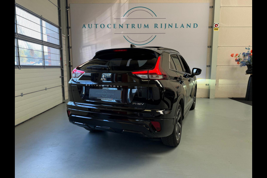 Mitsubishi Eclipse Cross 2.4 PHEV Instyle, Pano, Camera, Stoel/Stuurverwarming. Carplay, 1 Jaar bovag garantie
