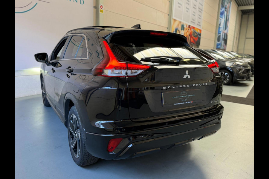 Mitsubishi Eclipse Cross 2.4 PHEV Instyle, Pano, Camera, Stoel/Stuurverwarming. Carplay, 1 Jaar bovag garantie