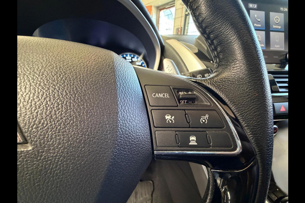 Mitsubishi Eclipse Cross 2.4 PHEV Instyle, Pano, Camera, Stoel/Stuurverwarming. Carplay, 1 Jaar bovag garantie