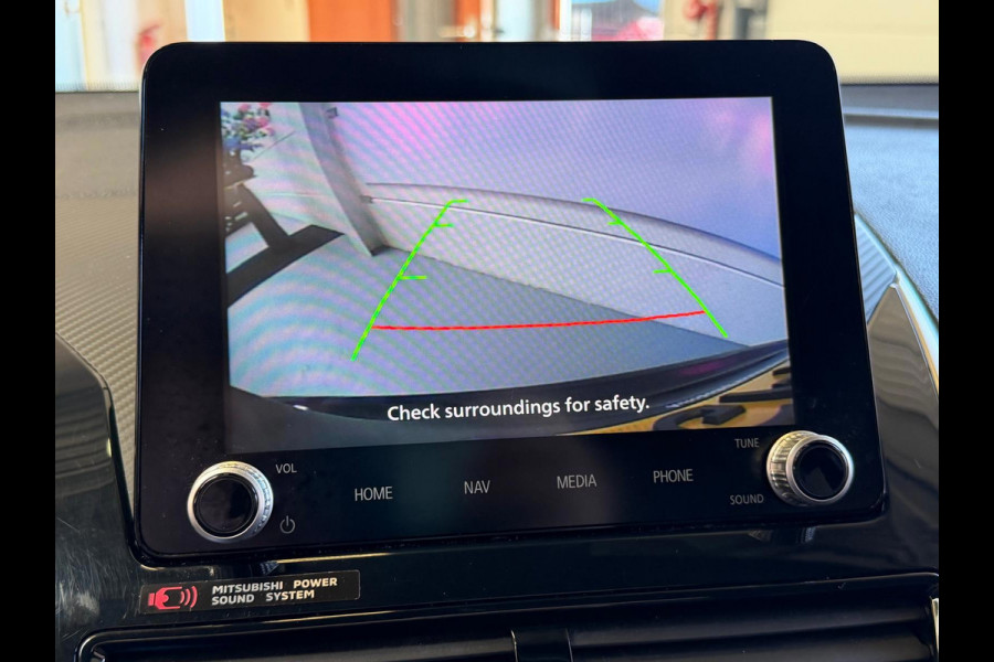 Mitsubishi Eclipse Cross 2.4 PHEV Instyle, Pano, Camera, Stoel/Stuurverwarming. Carplay, 1 Jaar bovag garantie