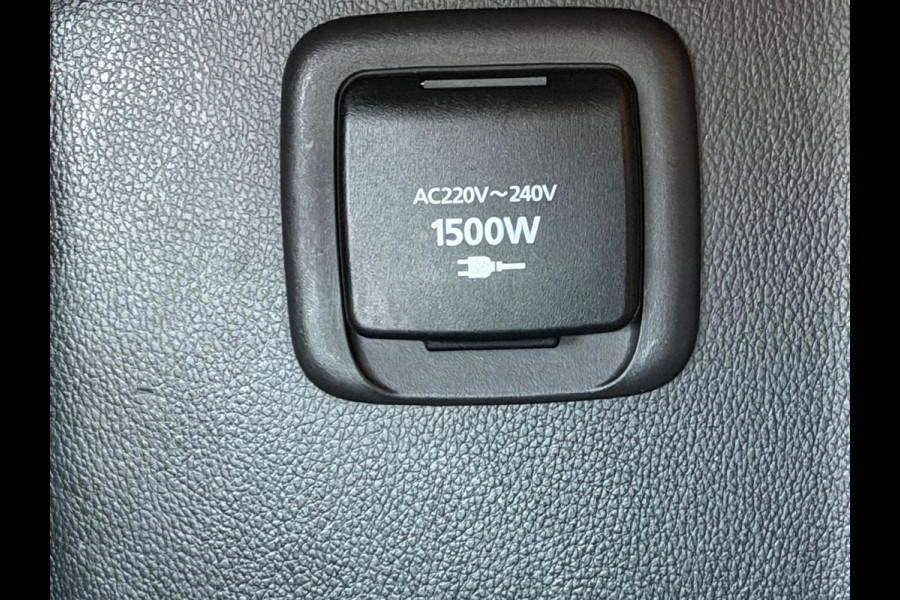 Mitsubishi Eclipse Cross 2.4 PHEV Instyle, Pano, Camera, Stoel/Stuurverwarming. Carplay, 1 Jaar bovag garantie