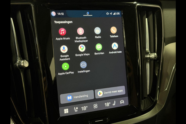 Volvo V60 2.0 T6 Plug-in hybrid AWD Plus Dark Long range | Trekhaak | Stuur-/stoelverwarming | Memory | Cruise-/climate control | Leder | Carplay